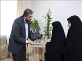 تجلیل سرپرست فرمانداری قدس از مادر «شهید مرتضی رمضانی»