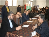 استقرار اولین میز خدمت فرماندار جدید شهرستان قدس در مصلی نماز جمعه