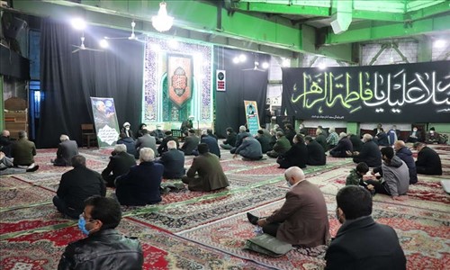 شرکت در مراسم عزاداری شهادت حضرت