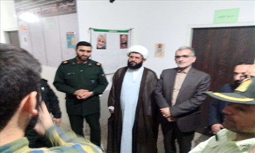 بازدید فرماندار قدس و امام جمعه
