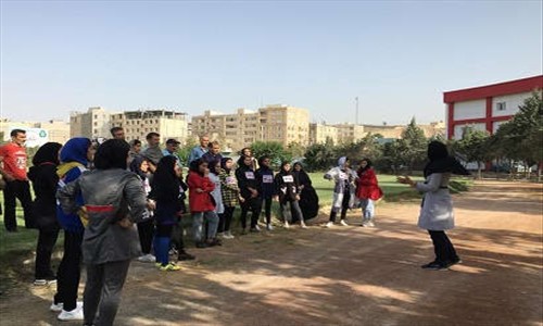  برگزاری مسابقه دو و میدانی دختران