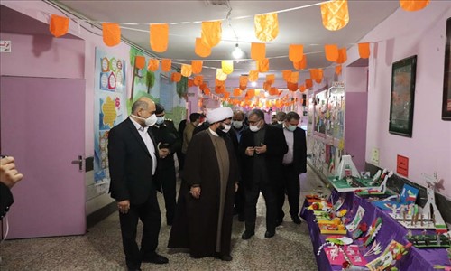 نواخته شدن زنگ انقلاب در مدارس