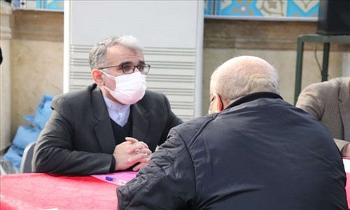  میزخدمت مسئولین به منظور بررسی