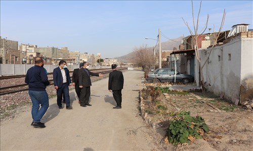 گلی کانی  فرماندار قدس به اتفاق