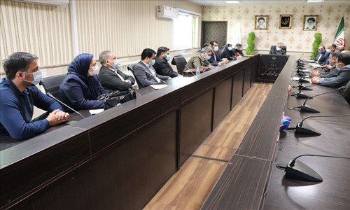  بررسی و رفع مشکلات درمانی و بیمه‌ای