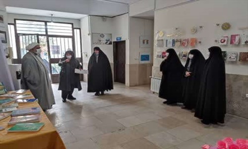 همزمان با سالروز تاسیس نهاد کتابخانه