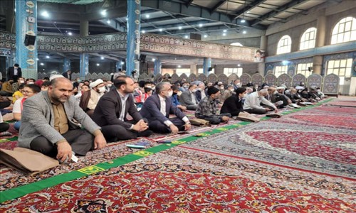 حضور فرماندار قدس  در آئین نماز