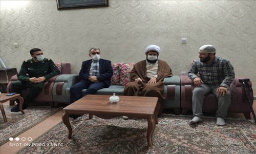 دیدار فرماندار قدس با خانواده جانباز