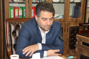 پاسخگویی فرماندارقدس به شهروندان