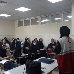 آغاز کلاسهای امداد و کمکهای اولیه