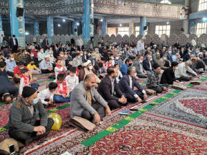 حضور فرماندار قدس  در آئین نماز
